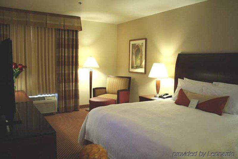 Hilton Garden Inn Sonoma County Airport Santa Rosa Bilik gambar
